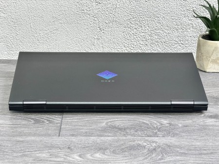HP Omen 15-cn1842no 6